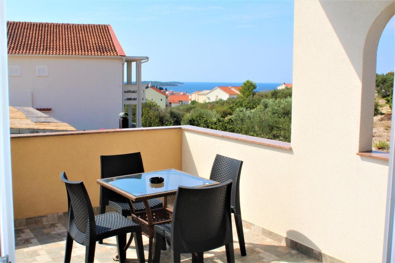 Apartment Jure Primošten Oda fotoğraf